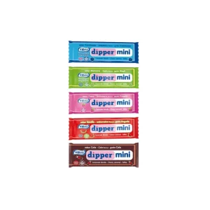 Variedad de pequeños caramelos masticables Mini Dipper en envoltorios de colores vibrantes con sabores frutales surtidos